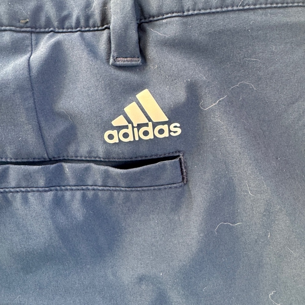 Adidas Men’s Golf Shorts | Navy Blue | Size 42 | Near Perfect Condition - Picture 4 of 4